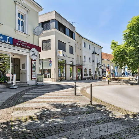 Limehome Hauptplatz * Bad Hall